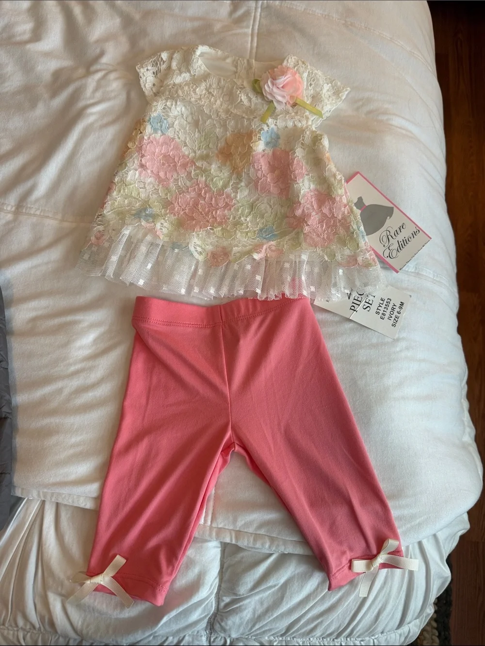 Baby Girls Pink Capri Leggings with White Floral Lace Top